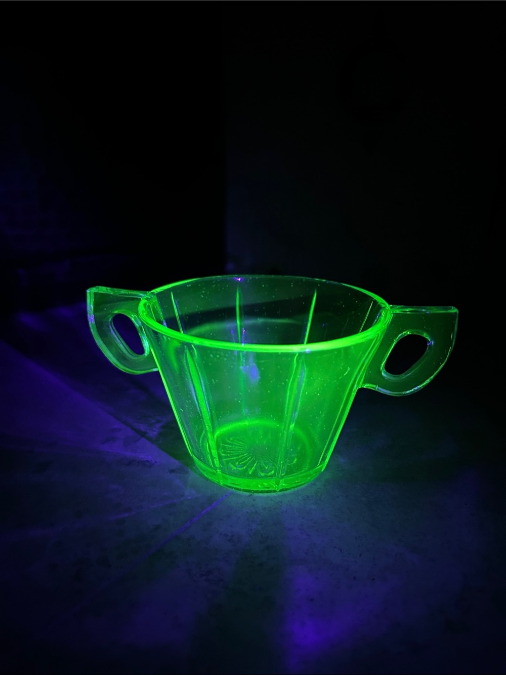 vintage green uranium glass double-handled open sugar bowl